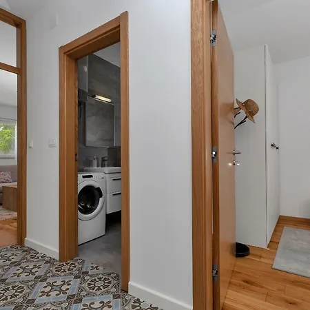 Apartament Batelina